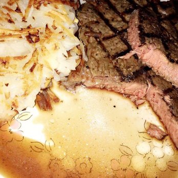Cliffs Place - Cooked to medium rare with a side of hashbrowns - American Near Me - Manning, Iowa