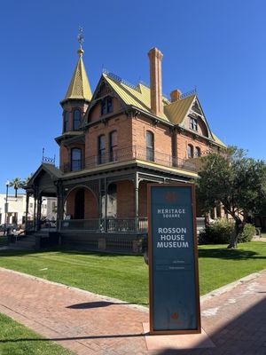 The Square PHX by null