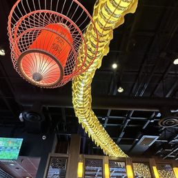 Restaurant decore