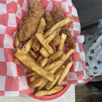 Floridino's Italian Kitchen - Kids tenders - Italian Near Me - Lake Hamilton, Florida Floridino's Italian Kitchen - Kids tenders - Italian Near Me - Lake Hamilton, Florida