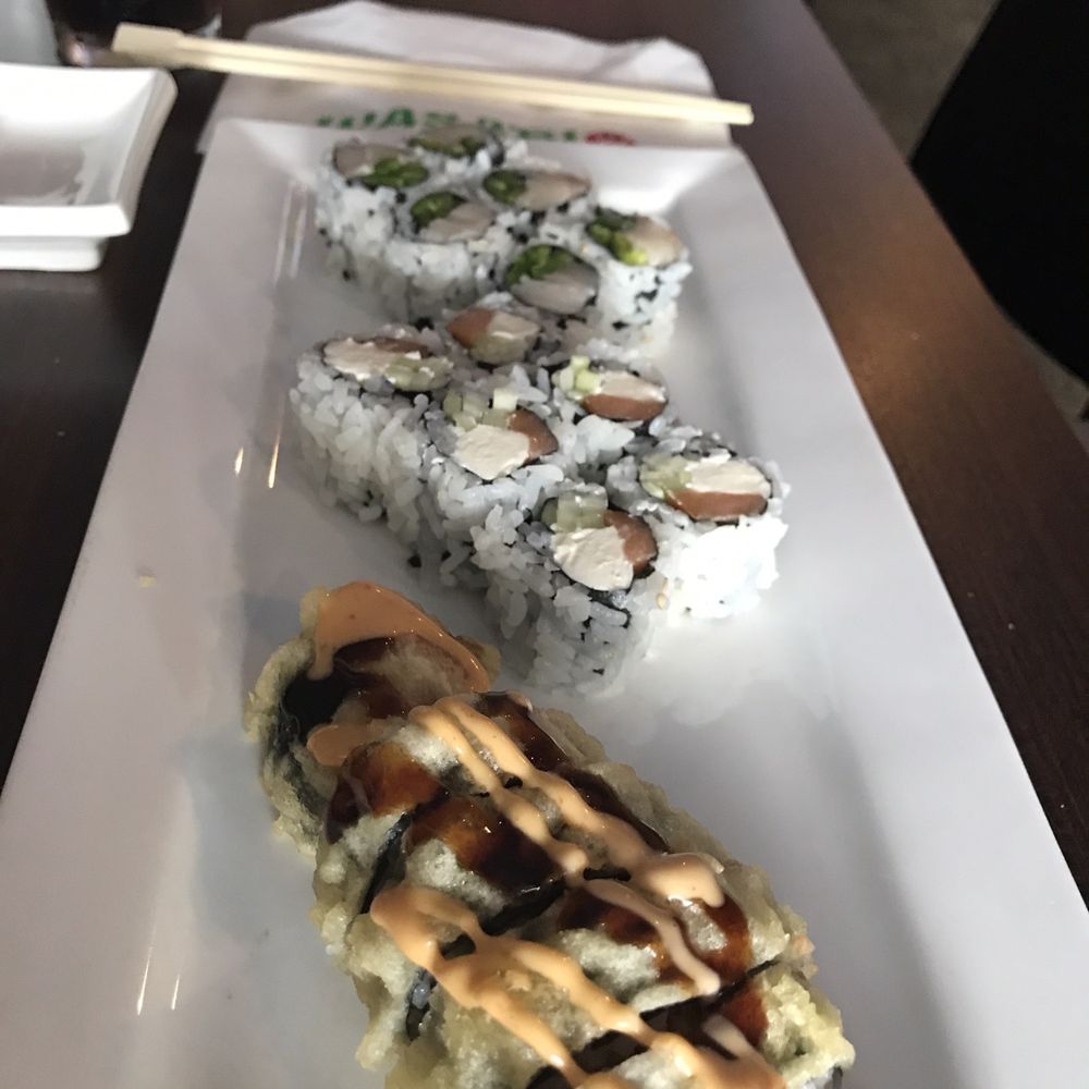 Shiki - Crispy spicy yellowtail, Philadelphia roll, and yellowtail jalapeño roll - Japanese Near Me - Hackettstown, New Jersey Shiki - Crispy spicy yellowtail, Philadelphia roll, and yellowtail jalapeño roll - Japanese Near Me - Hackettstown, New Jersey