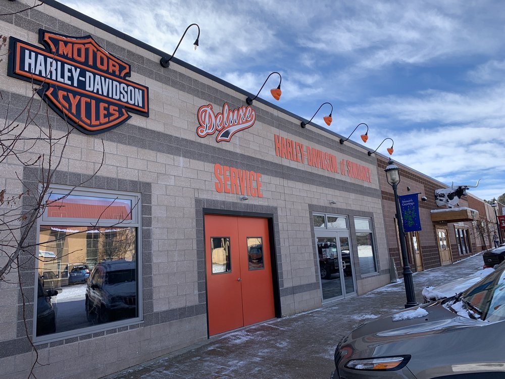 DELUXE HARLEY DAVIDSON Updated October 2024 220 E Main St, Sundance