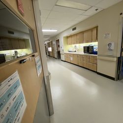 Kaiser Sunnyside Medical Center - Nurse's station