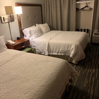 Hampton Inn Charlottesville - Hotels Near Me - Charlottesville, Virginia