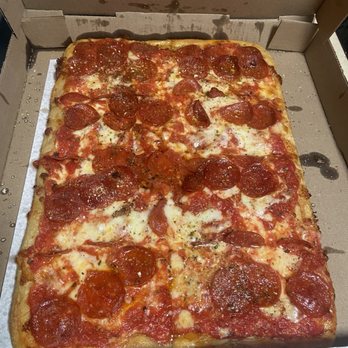 Luigi's Brick Oven Pizza - 4/7/24 Sicilian Pepperoni 16" pie - Pizza Near Me - Tamaqua, Pennsylvania Luigi's Brick Oven Pizza - 4/7/24 Sicilian Pepperoni 16" pie - Pizza Near Me - Tamaqua, Pennsylvania