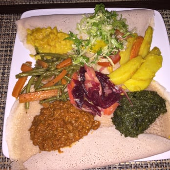 Sebeta - Vegetarian platter - Ethiopian Near Me - Frankfurt, HE