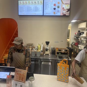 Odd One Out Tea Pasadena - Really good boba tea - Bubble Tea Near Me - Pasadena, California