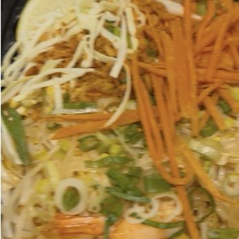 Opart Thai House - D40. Pad Thai - Thai Near Me - Chicago, Illinois Opart Thai House - D40. Pad Thai - Thai Near Me - Chicago, Illinois