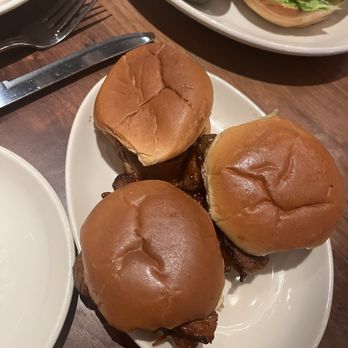 Wood Ranch Thousand Oaks - BBQ Brisket Sliders - American Near Me - Thousand Oaks, California Wood Ranch Thousand Oaks - BBQ Brisket Sliders - American Near Me - Thousand Oaks, California