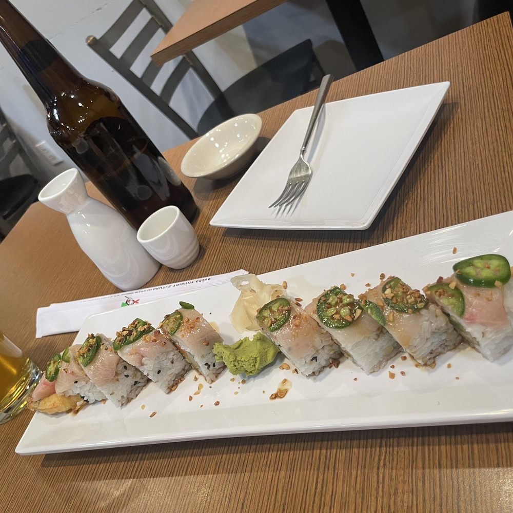 Sushi Little - Himachi roll - Sushi Bars Near Me - Glendale, Arizona Sushi Little - Himachi roll - Sushi Bars Near Me - Glendale, Arizona