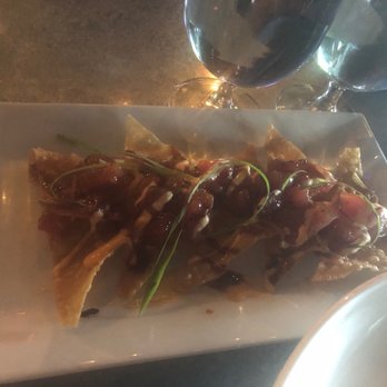 Fleetwood's on Front St - New American Near Me - Lahaina, Hawaii
