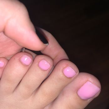 Ann's Nails - Toenail cut way too short and is now irritated - Nail Salons Near Me - San Antonio, Texas