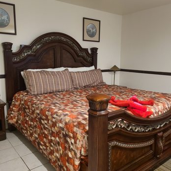 Casa Mariquita Hotel - Hotels Near Me - Avalon, California Casa Mariquita Hotel - Hotels Near Me - Avalon, California