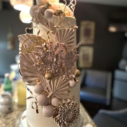 Tiered & Petite - Last minute birthday cake