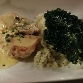 Black Cat Bistro - Chicken Piccatta - New American Near Me - Cambria, California