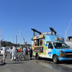 Kona Ice of San Pablo - The van brings plenty of happy attention!