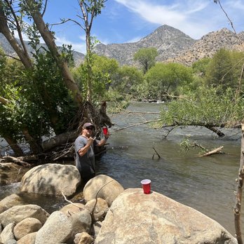 Kern River's Edge Campground - Campgrounds Near Me - Kernville, California