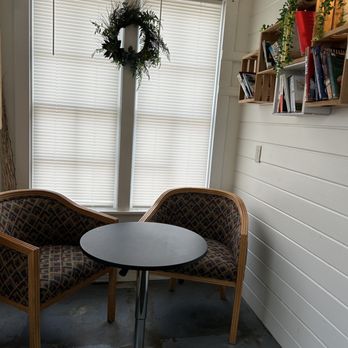 Daisy Coffee Co. - Coffee & Tea Near Me - Marble Falls, Texas