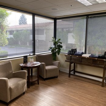 Conejo Valley Physical Therapy - Physical Therapy Near Me - Thousand Oaks, California