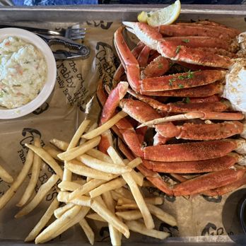 Crabby Bill's - Snow crab legs. To die for! - Seafood Near Me - St. Pete Beach, Florida