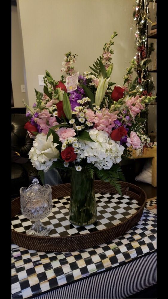 TAUNTON FLOWER STUDIO Updated September 2024 12 Reviews 44