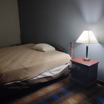 Quality Inn & Suites - Hotels Near Me - Willow Park, Texas Quality Inn & Suites - Hotels Near Me - Willow Park, Texas