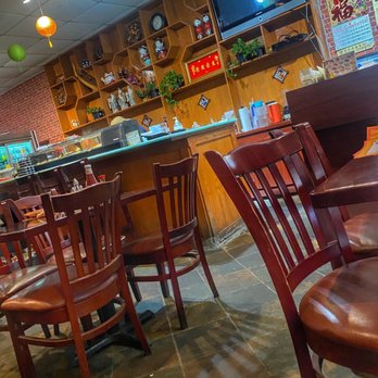 New Golden Star - Interior Decor of Restaurant & Sushi Bar - Chinese Near Me - New York, New York