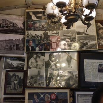 Dumont Crystal Diner - Diners Near Me - Dumont, New Jersey