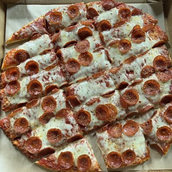 Donatos Pizza - Large pepperoni pizza - Pizza Near Me - Marietta, Ohio