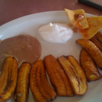 El Pollo Ranchero - appetizer - fried plantains - Latin American Near Me - Alexandria, Virginia