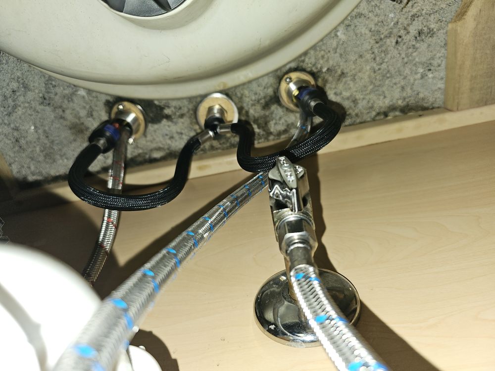 Slide of Scott Lee Plumbing