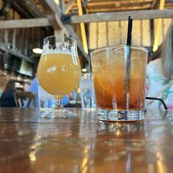Foxtown Brewing - Old fashioned and a hazy ipa