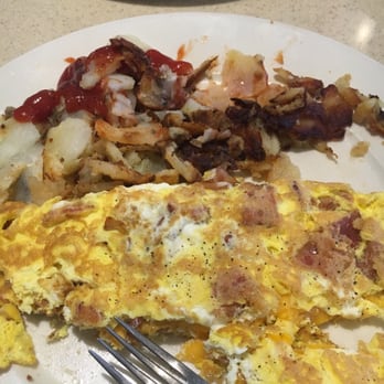 Central Diner & Grille - Diners Near Me - Pittsburgh, Pennsylvania Central Diner & Grille - Diners Near Me - Pittsburgh, Pennsylvania