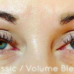 Chateau Blanc Lash & Beauty Lounge - Classic / Volume Blend