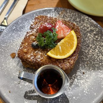 Berkeley Social Club - Mascarpone blueberry stuffed french toast - Breakfast & Brunch Near Me - Berkeley, California