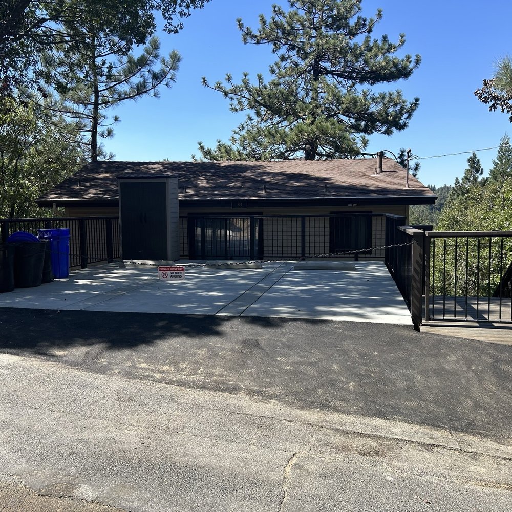 Call Tony Carpenter - New parking deck, hand rails and asphalt. - Carpenters Near Me Call Tony Carpenter - New parking deck, hand rails and asphalt. - Carpenters Near Me