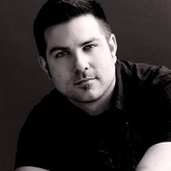 Thomas And Company - Thomas Smith  Owner/Stylist