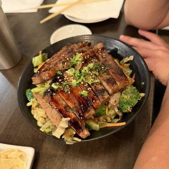 Mikko Sushi - Beef Teriyaki Bowl - Sushi Bars Near Me - Vista, California Mikko Sushi - Beef Teriyaki Bowl - Sushi Bars Near Me - Vista, California