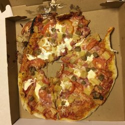 Fredy's Brickwood Pizza - Hawaiian "disaster" Pizza