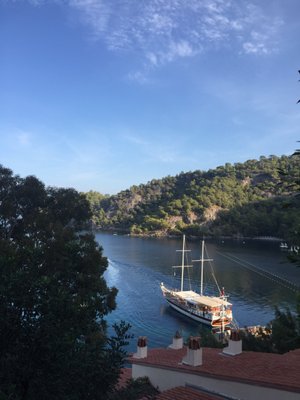 Hillside Beach Club by null