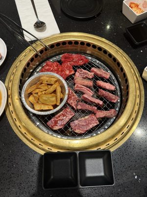 Gyubee Japanese Grill (Bloor) by null