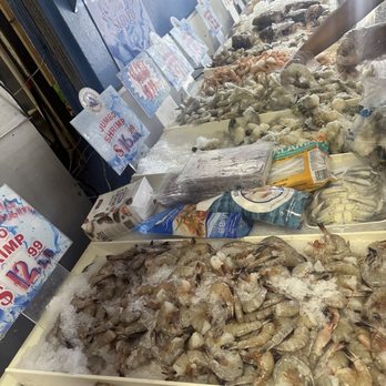 Plaza Seafood Market - Seafood Markets Near Me - Miami, Florida Plaza Seafood Market - Seafood Markets Near Me - Miami, Florida