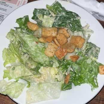 Cheddar's Scratch Kitchen - Caesar Salad - American Near Me - Jacksonville, Florida
