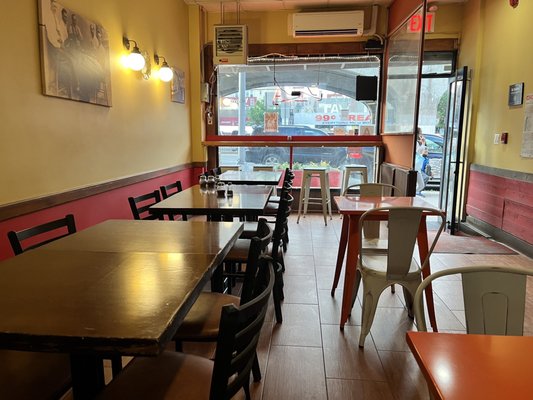 Philomena's Pizza by null