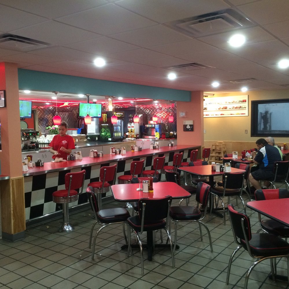 Freeway Cafe - Diners Near Me - Tulsa, Oklahoma
