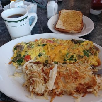 84th Classic Cafe - Diners Near Me - West Allis, Wisconsin 84th Classic Cafe - Diners Near Me - West Allis, Wisconsin