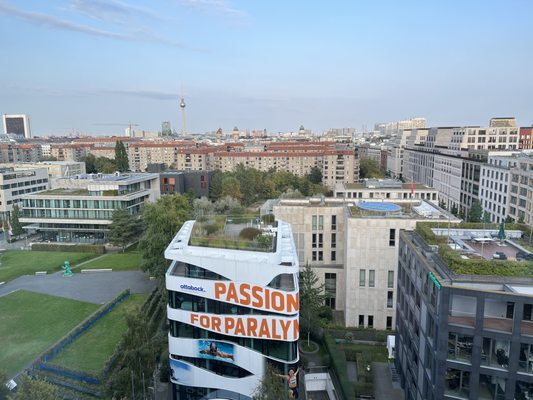 Berlin Marriott Hotel by null