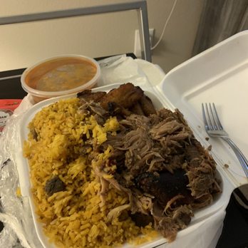 Riverview Fresh Market - Pulled pork, yellow rice, plantains, pinto beans - Grocery Near Me - Riverview, Florida Riverview Fresh Market - Pulled pork, yellow rice, plantains, pinto beans - Grocery Near Me - Riverview, Florida