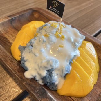 Siam Station - Mango Sticky Rice - Thai Near Me - Irvine, California