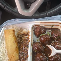 The Momo Station - Manchurian veggie